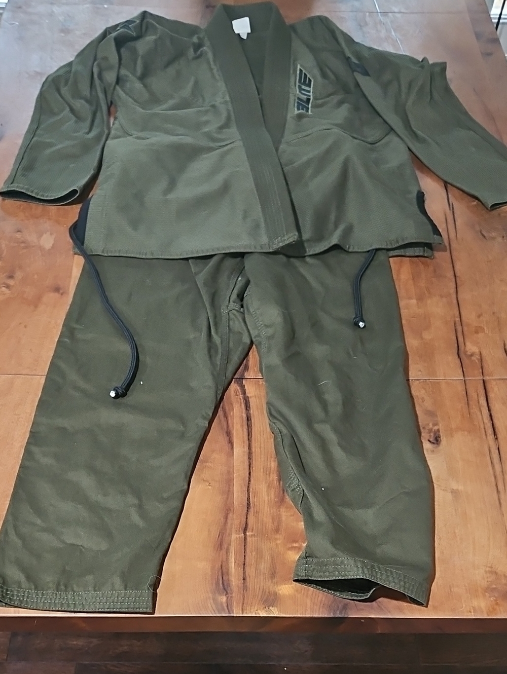 Elite Jiu-Jitsu Pants & Jacket Set Sz A1.